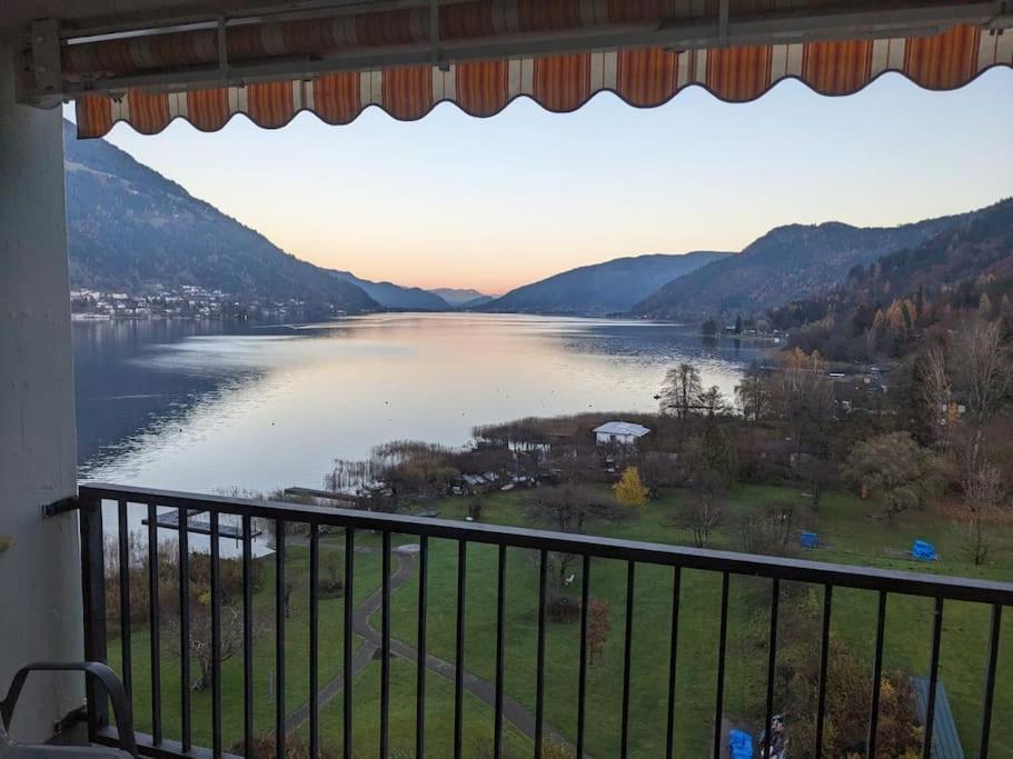 Appartement Mit Seeblick Am Ossiacher See Villach Luaran gambar