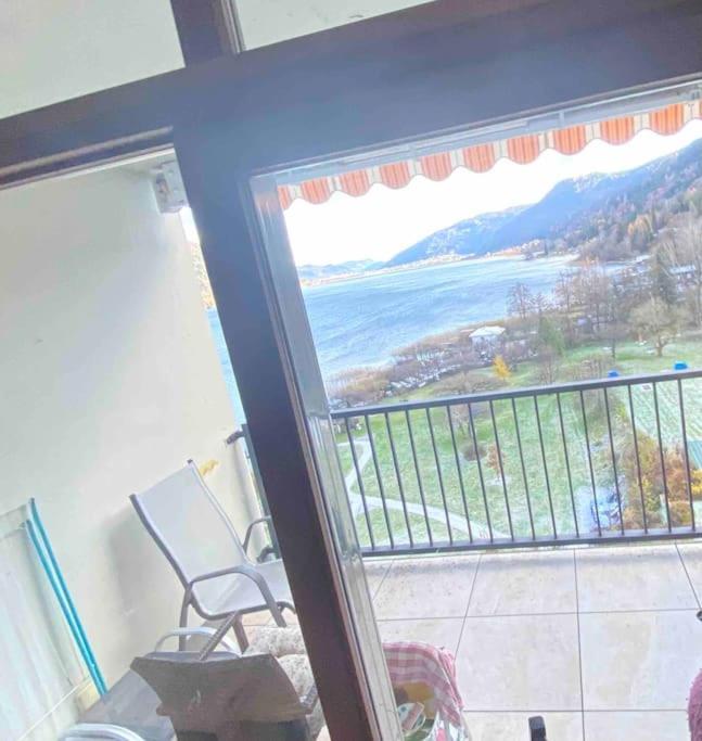 Appartement Mit Seeblick Am Ossiacher See Villach Luaran gambar
