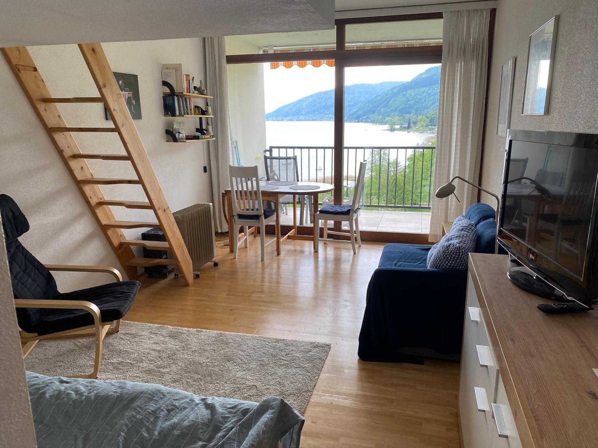 Appartement Mit Seeblick Am Ossiacher See Villach Luaran gambar
